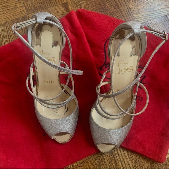 Christian Louboutin Shimmer Heels - Picture 2 of 5